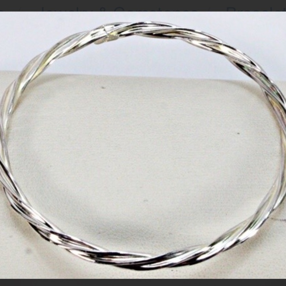 Sterling Silver Italy Twisted Bangle Bracelet